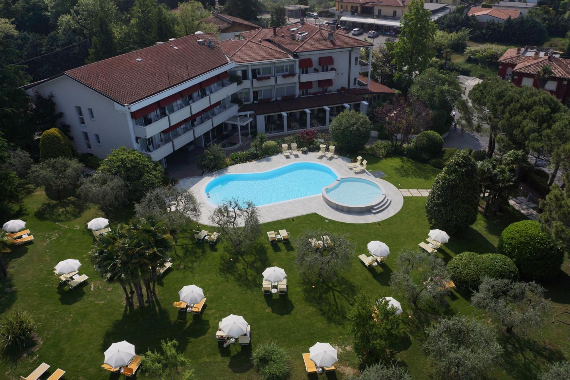 Hotel Giulietta Romeo Lazise Zewnętrze zdjęcie